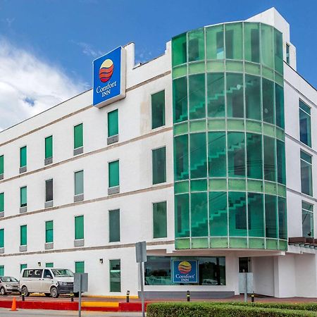 Comfort Inn Cancun Aeropuerto Buitenkant foto